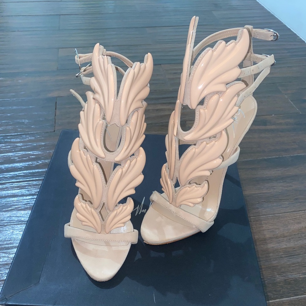 giuseppe zanotti crueL summer heels